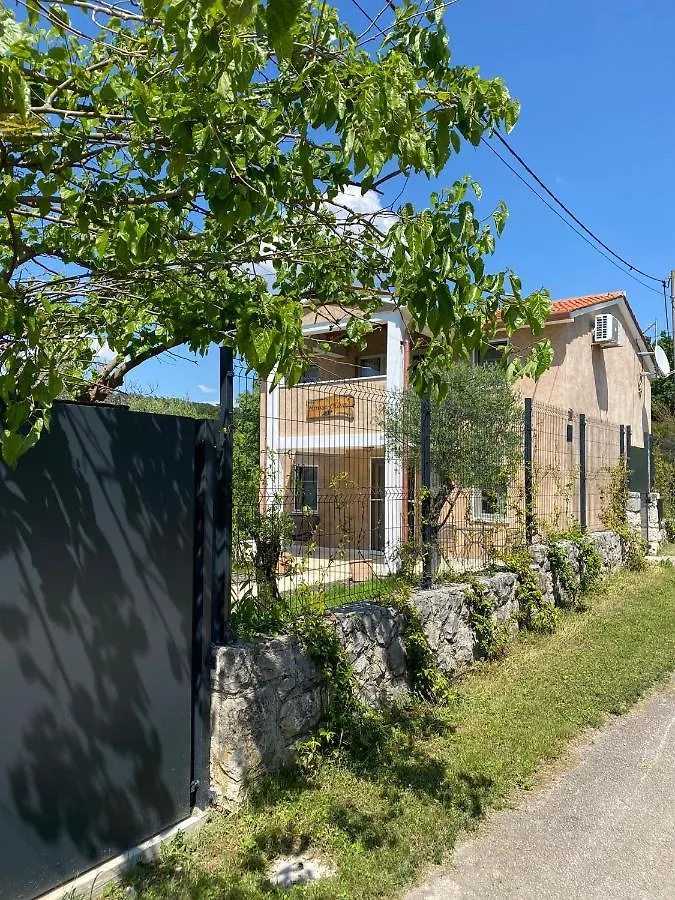 Wellness House Oliva With Heated Salt Water Pool, Sauna & Jakuzzi Labin  0*, Labin (Istria) Kroatien
