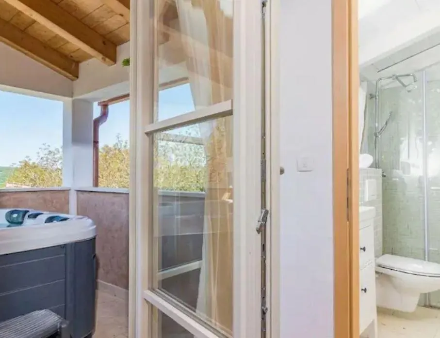 Wellness House Oliva With Heated Salt Water Pool, Sauna & Jakuzzi Labin  Kroatien
